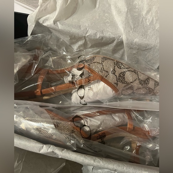 BRAND NEW Rosie Slingback In Crystal Signature Jacquard - Picture 3 of 4